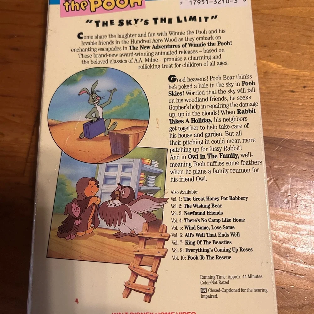 Winnie the POOH learning collection of VHS movies lot of three